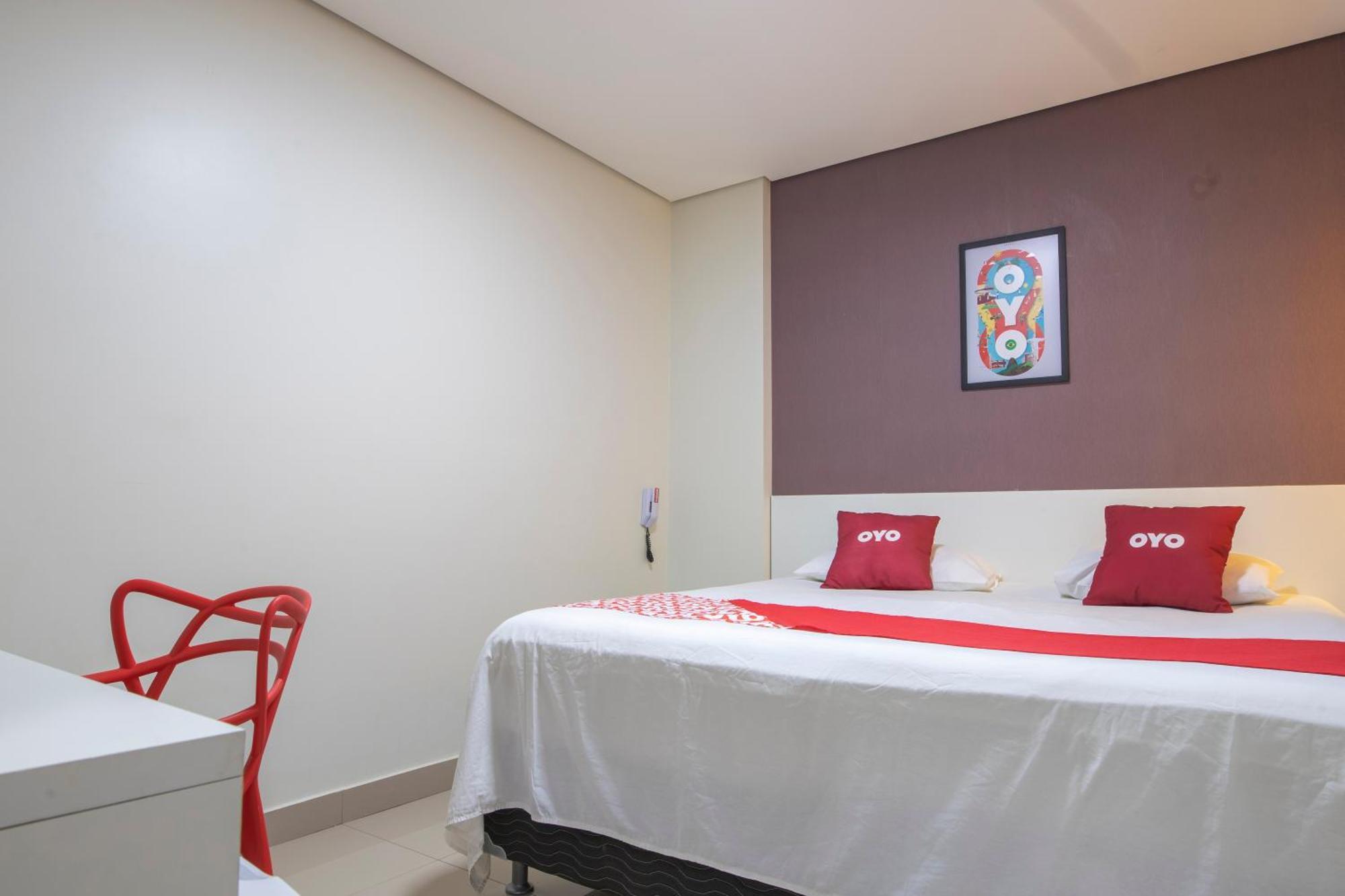 Oyo Tropical Confort Hotel, Brasilia Sao Sebastiao  Екстер'єр фото