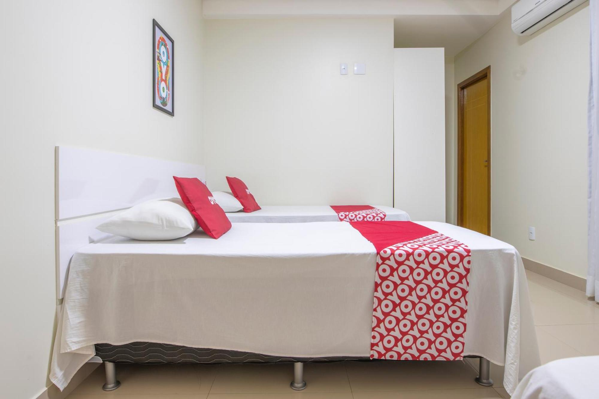 Oyo Tropical Confort Hotel, Brasilia Sao Sebastiao  Екстер'єр фото