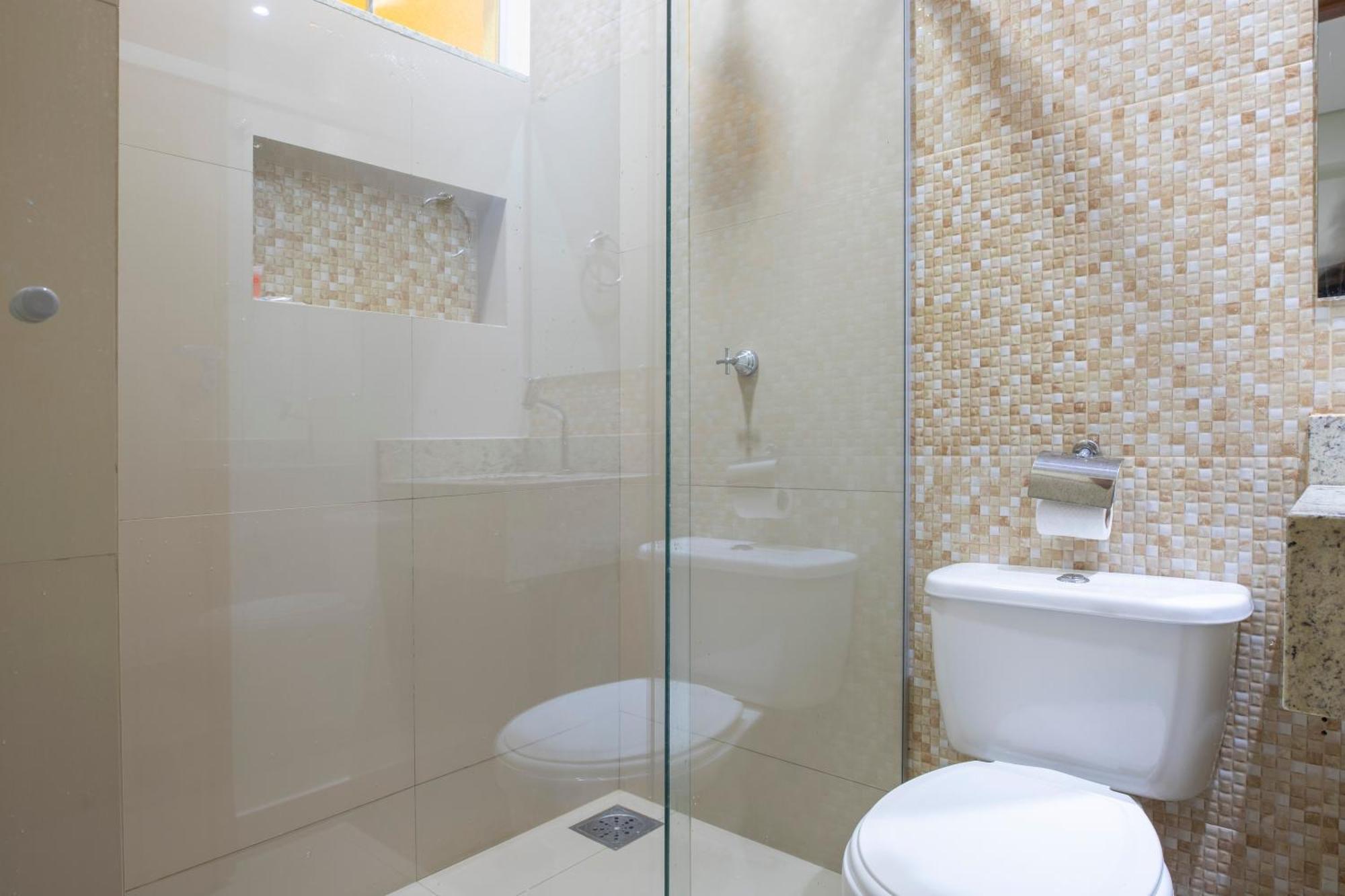 Oyo Tropical Confort Hotel, Brasilia Sao Sebastiao  Екстер'єр фото
